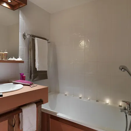 Résidence Odalys Tourotel Apartahotel 3*